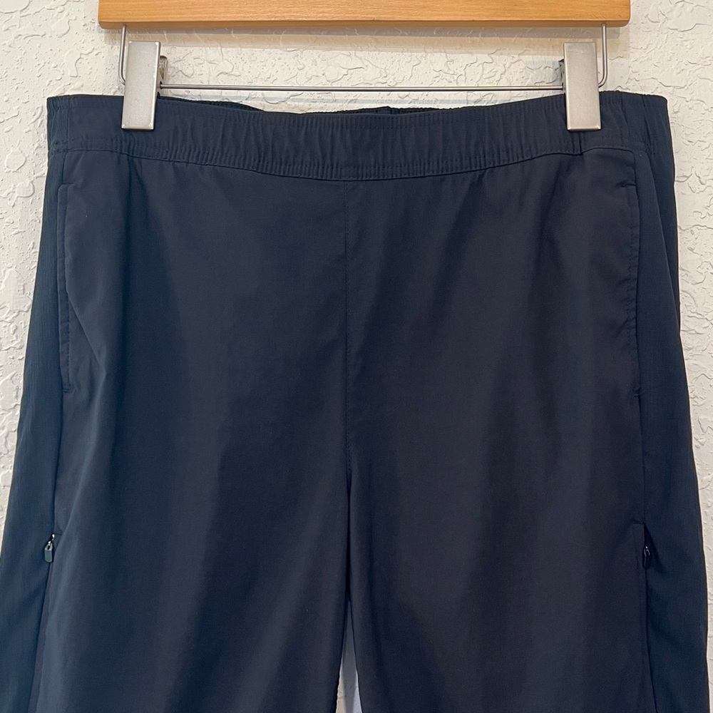 Eddie Bauer First Ascent Black Lightweight Pull-On Hiking Jogger Pants Size 8 - Picture 2 of 12